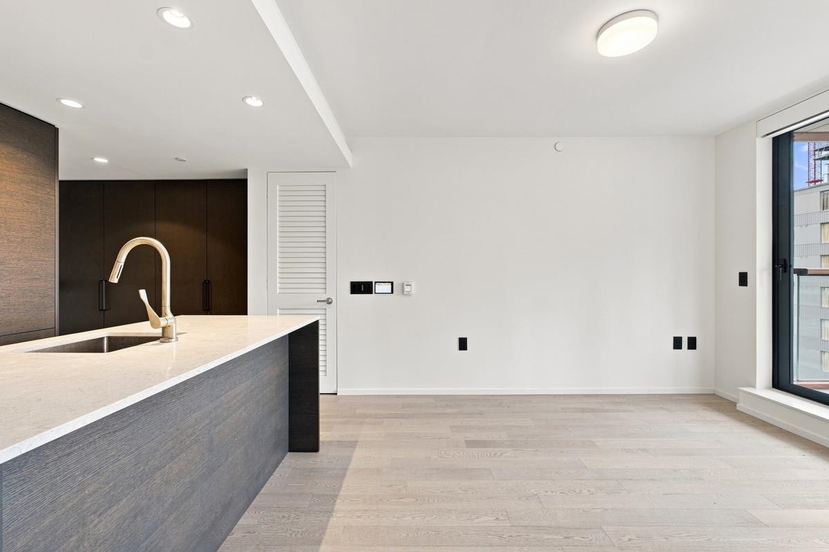 1004-1408 Robson Street - 5