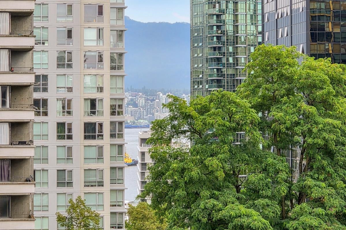 1004-1408 Robson Street, Vancouver, BC, V6G 1B9 - 14
