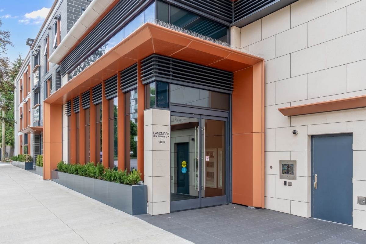 1004-1408 Robson Street - 2