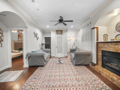 312 Jardine Street - 4