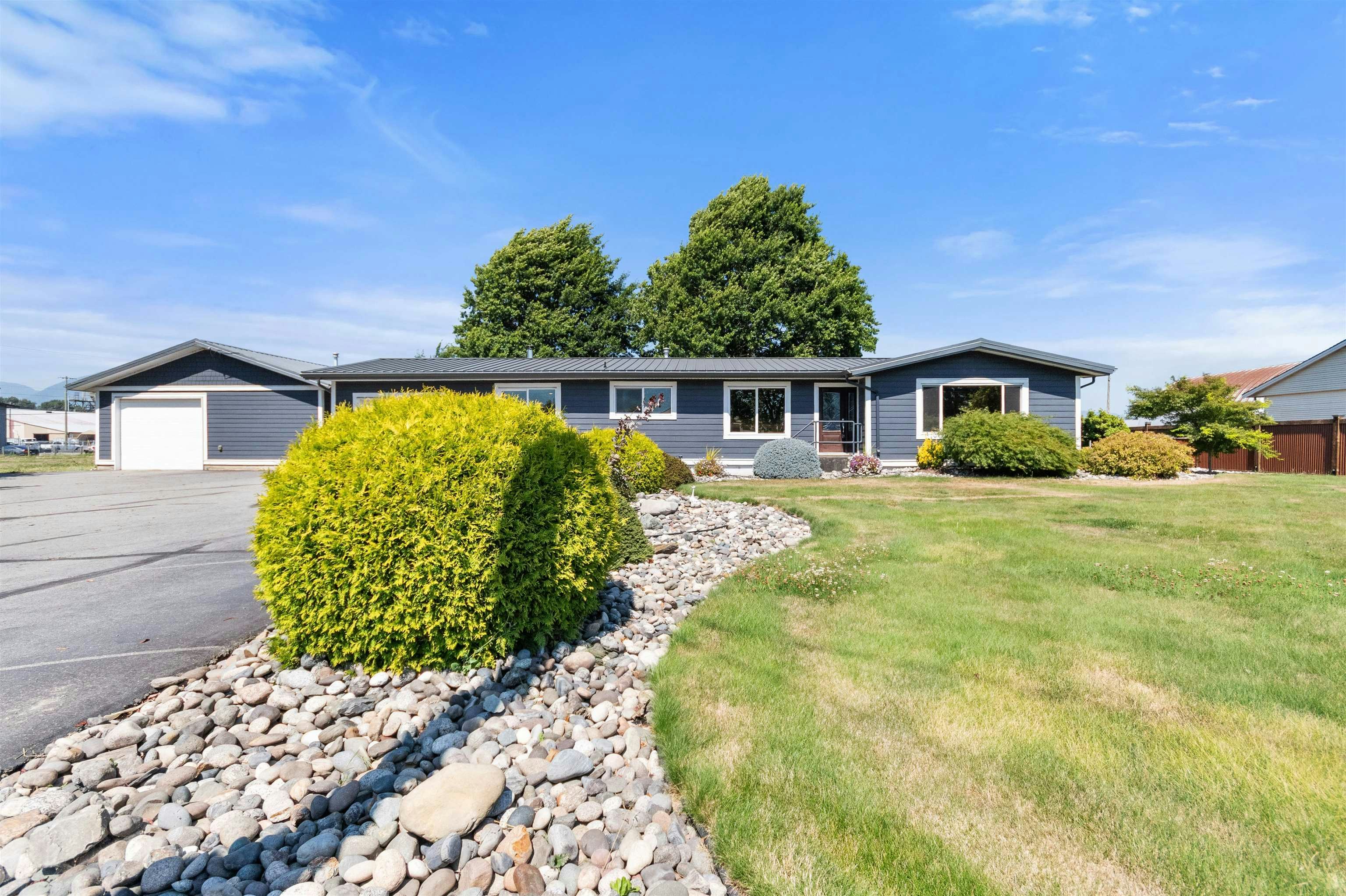 44035 South Sumas Road, Chilliwack, BC, V2R 4B1