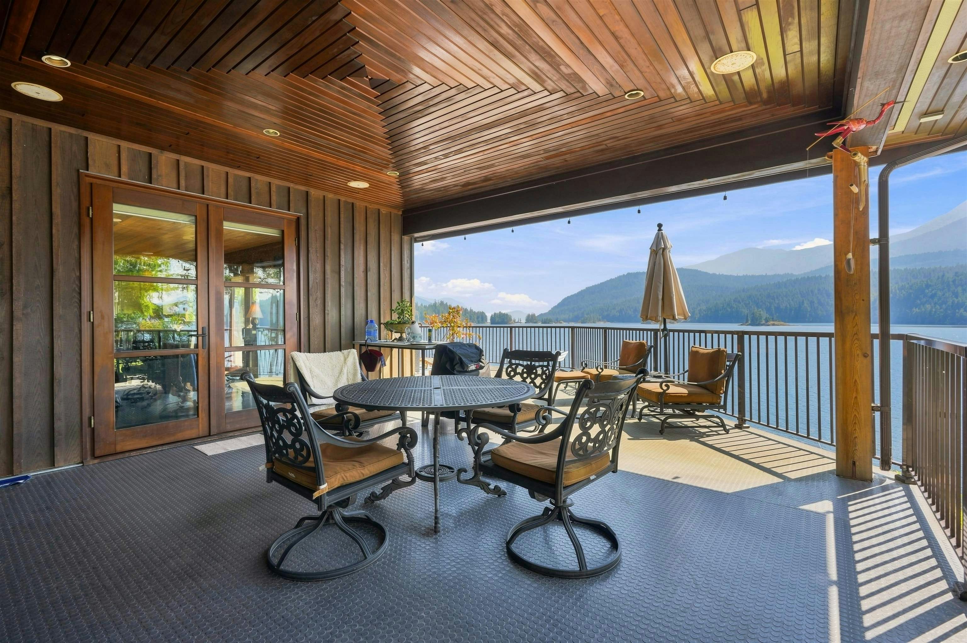 15781 East Egmont Shoreline, Pender Harbour Egmont, BC, V0N 1N0 - 19