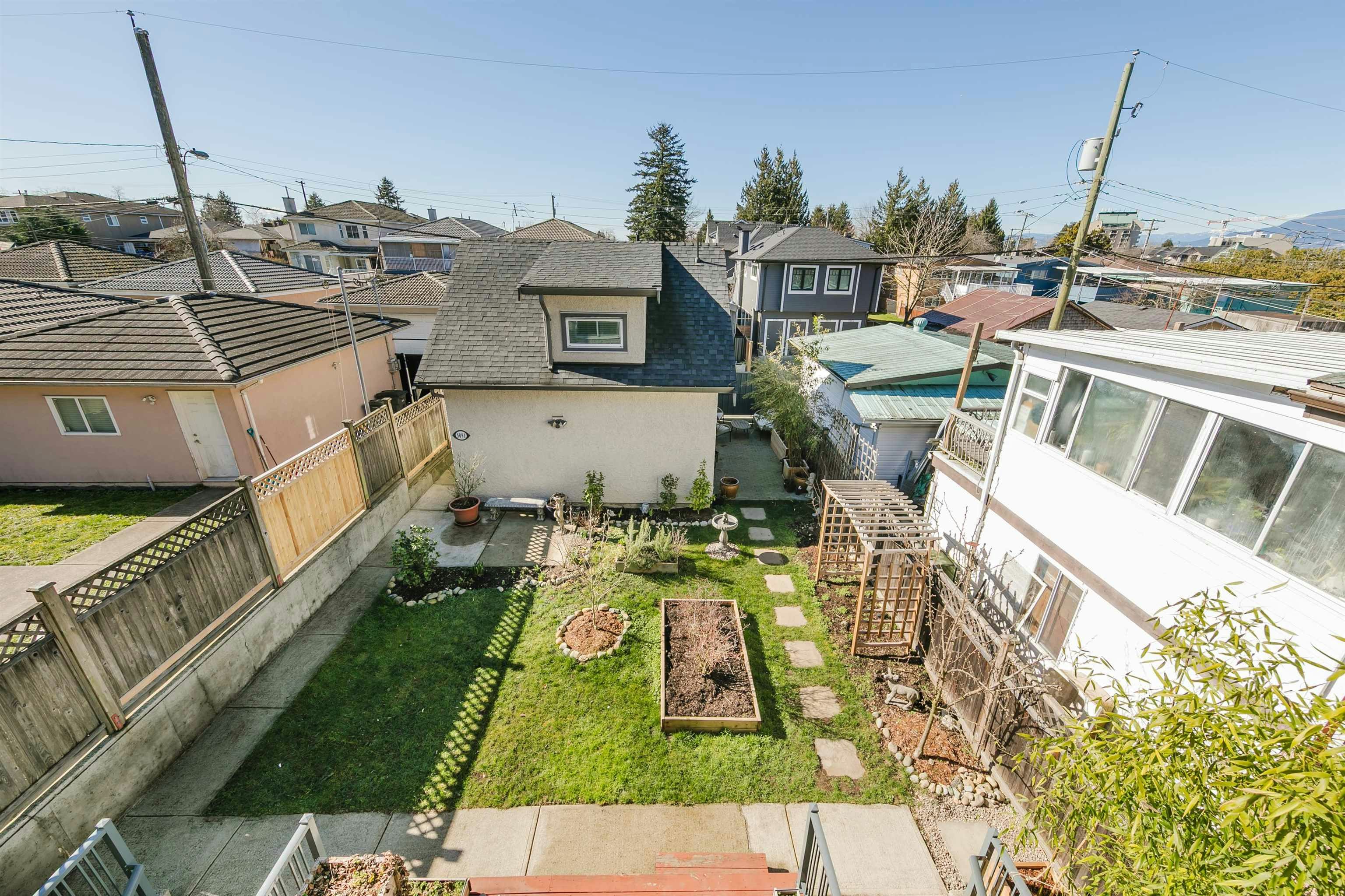 5887 Battison Street, Vancouver, BC, V5R 4M7 - 16
