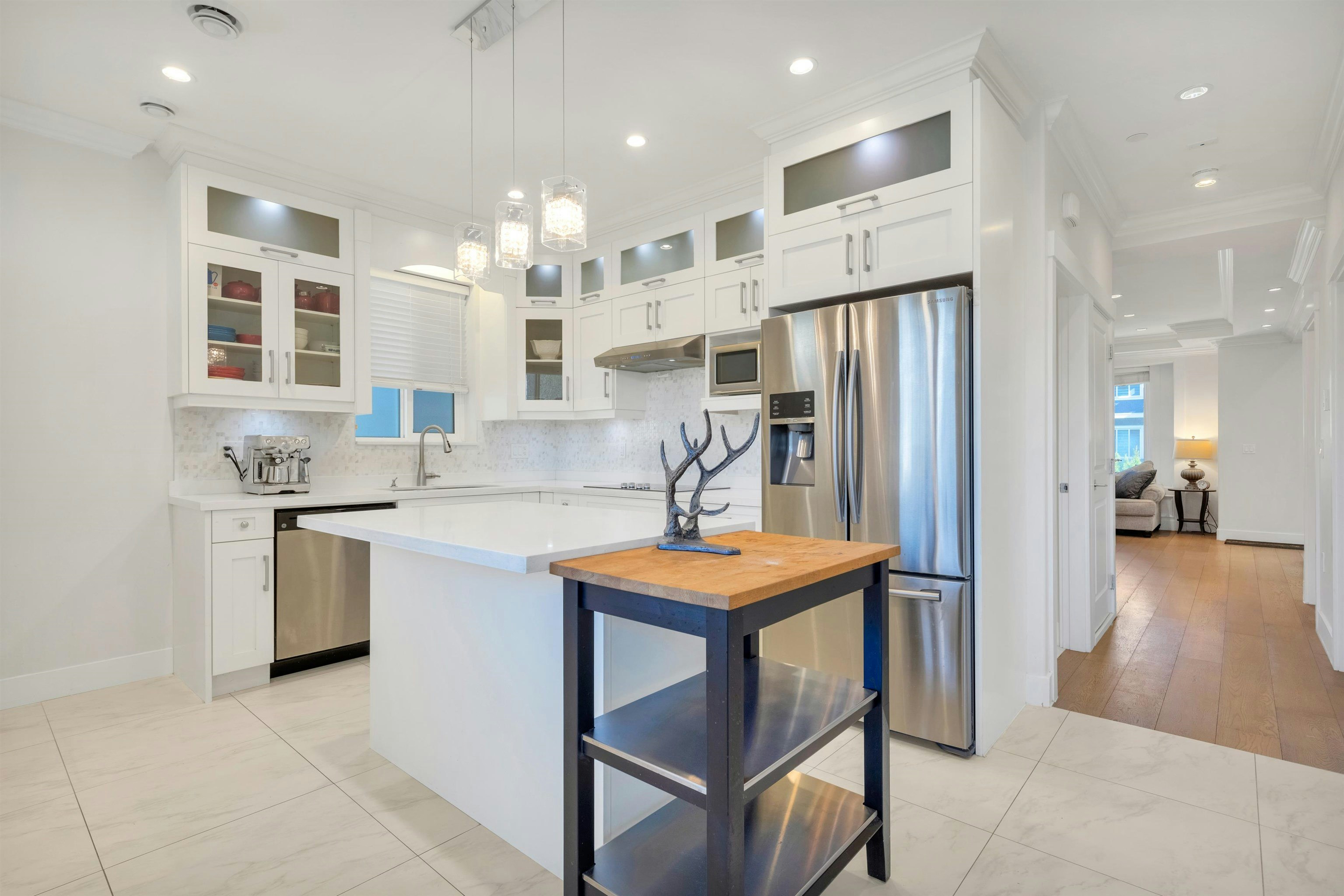 5887 Battison Street, Vancouver, BC, V5R 4M7 - 7