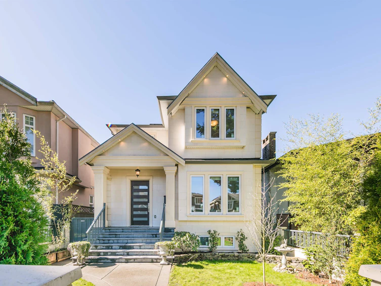 5887 Battison Street, Vancouver, BC, V5R 4M7