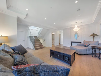 5887 Battison Street - 3