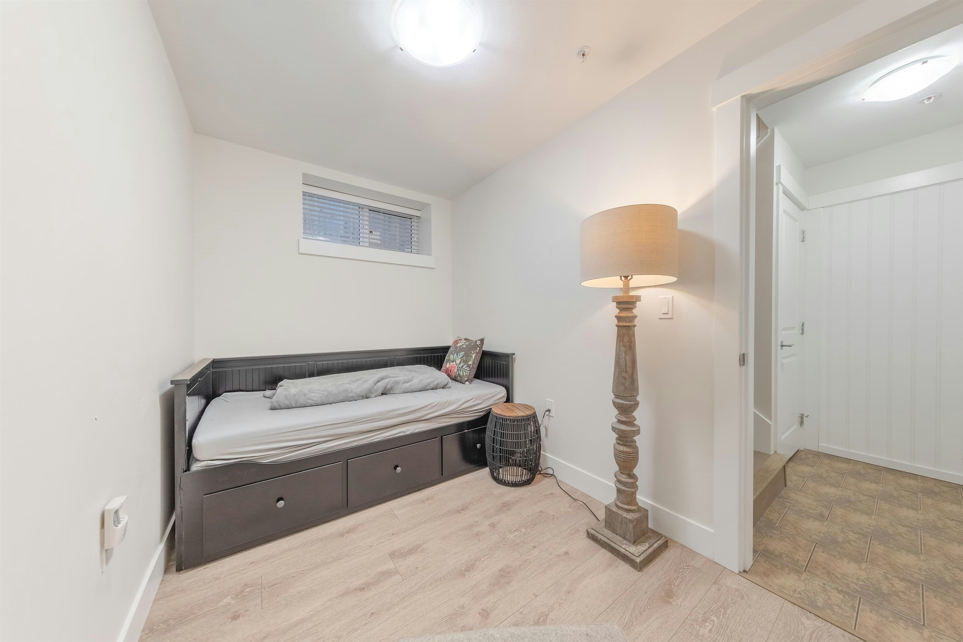 5887 Battison Street, Vancouver, BC, V5R 4M7 - 23