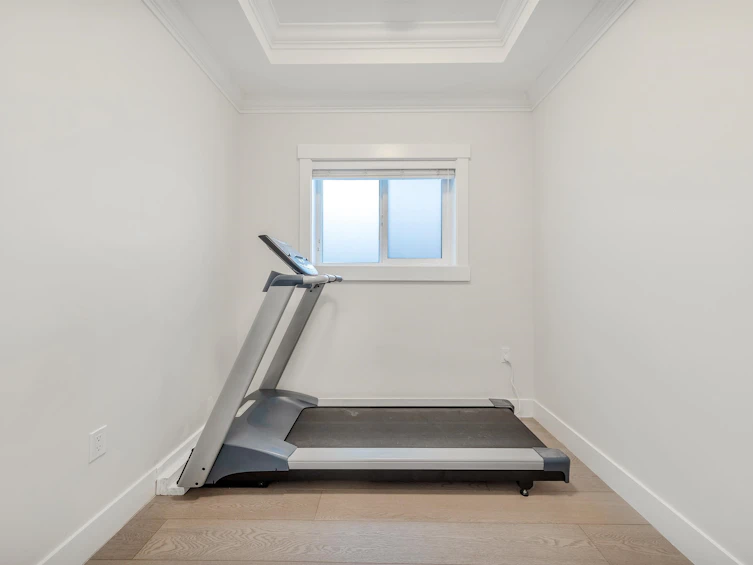 5887 Battison Street, Vancouver, BC, V5R 4M7 - 5