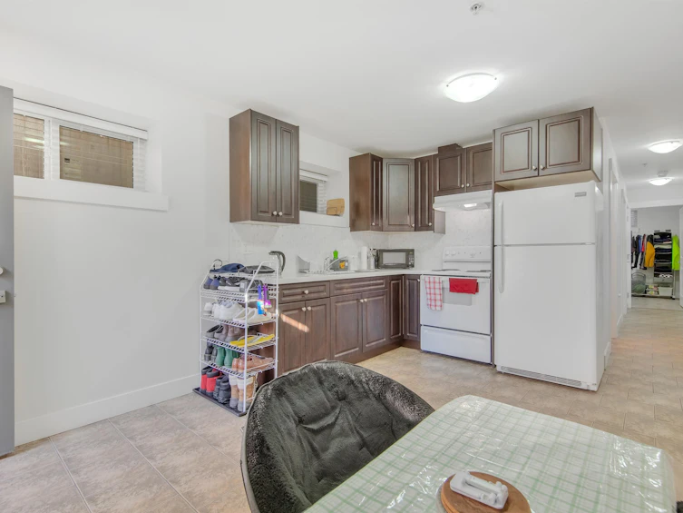 5887 Battison Street, Vancouver, BC, V5R 4M7 - 26