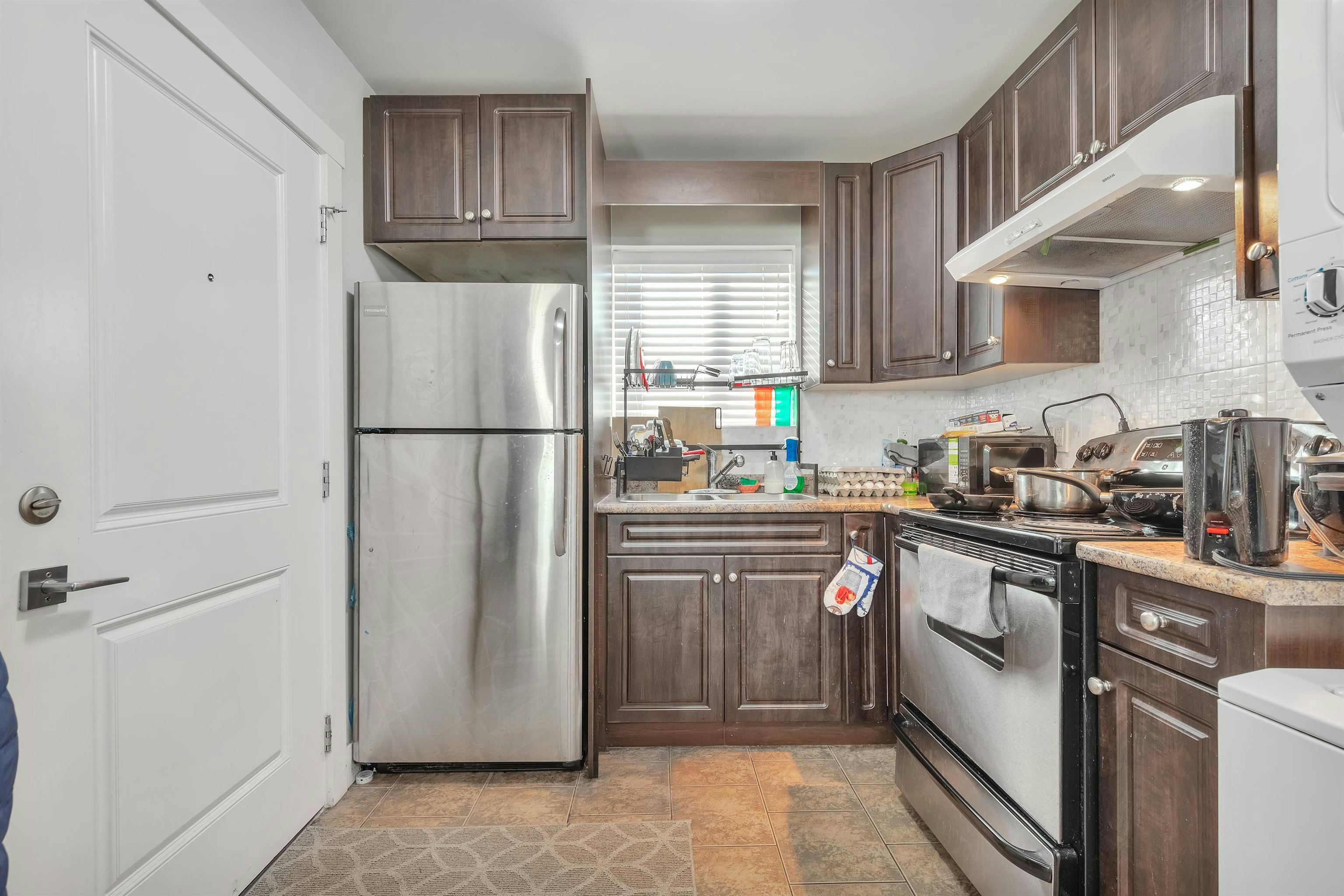 5887 Battison Street, Vancouver, BC, V5R 4M7 - 34