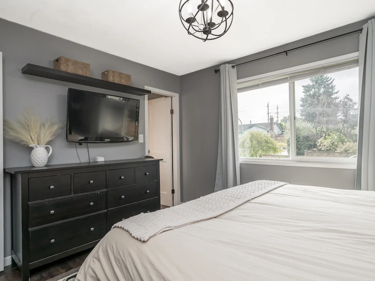 21230 95a Avenue, Langley, BC, V1M 1P2 - 21