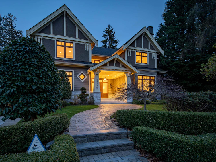 6076 Angus Drive, Vancouver, BC, V6M 3P1