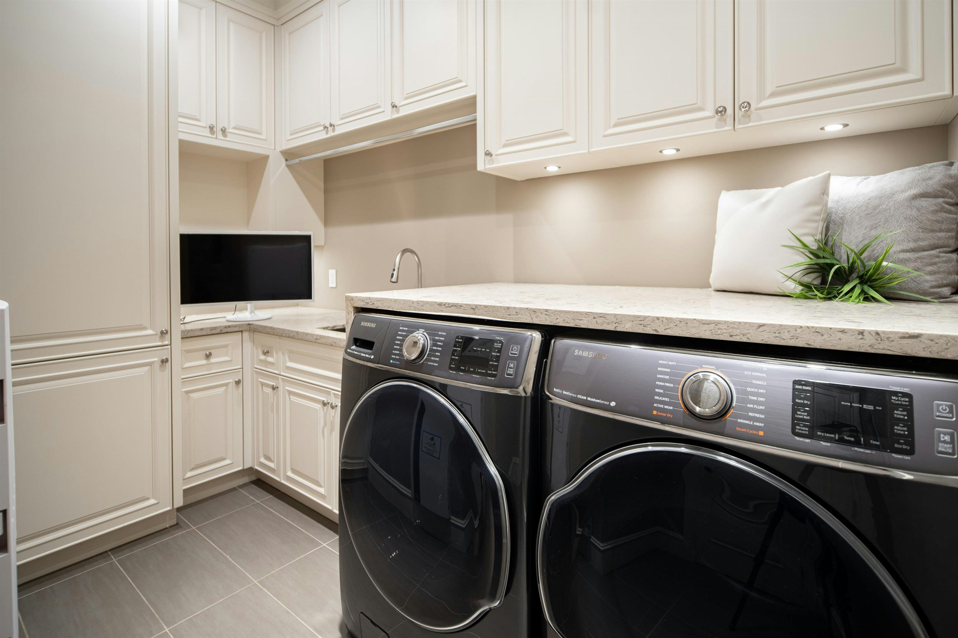 6076 Angus Drive, Vancouver, BC, V6M 3P1 - 36