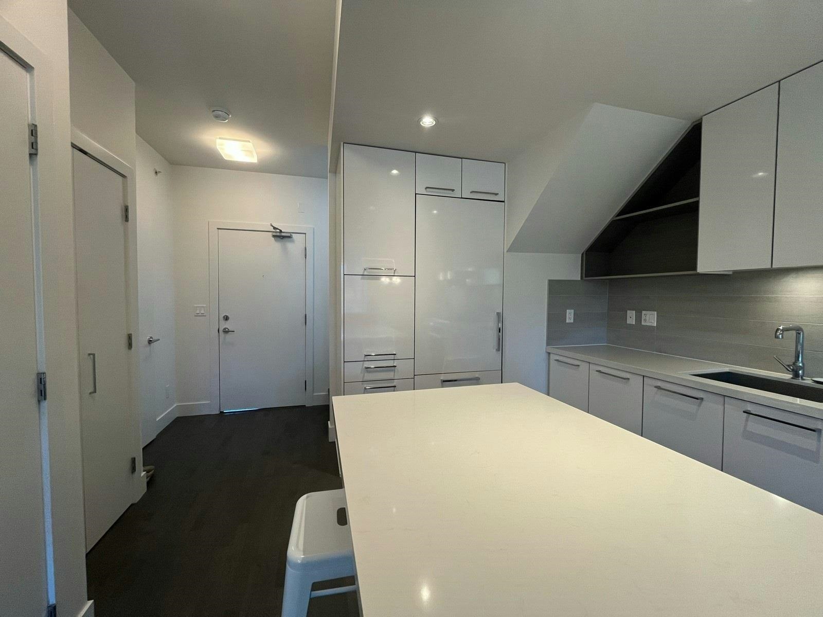 409-1628 West 4th Avenue, Vancouver, BC, V6J 0G6 - 3