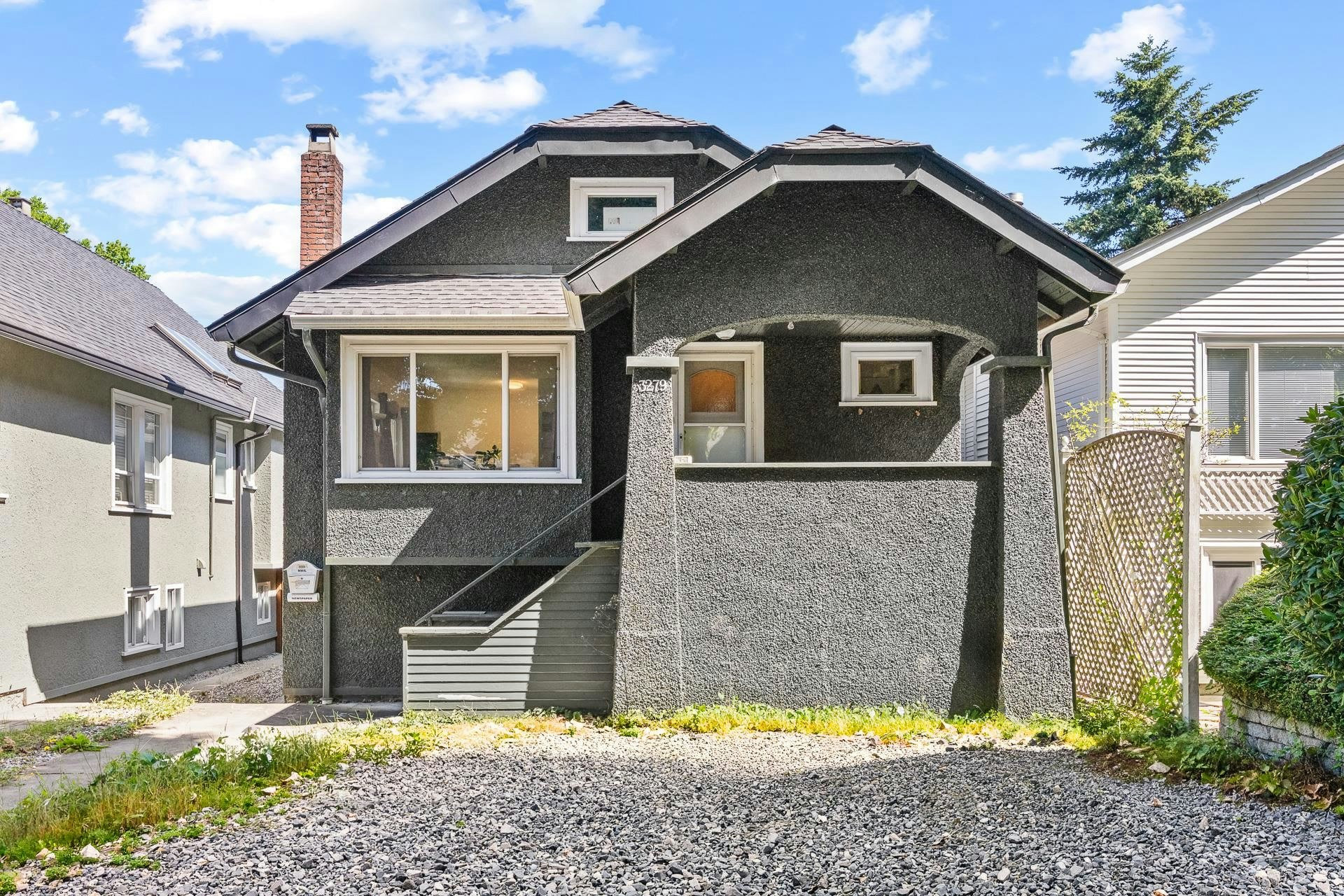 3279 W 11th Avenue, Vancouver, BC, V6K 2M9