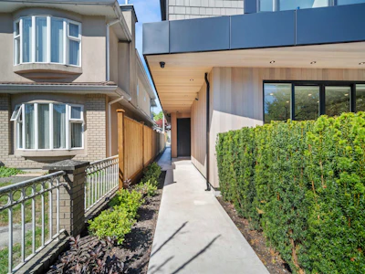 2-5033 Prince Albert Street - 2