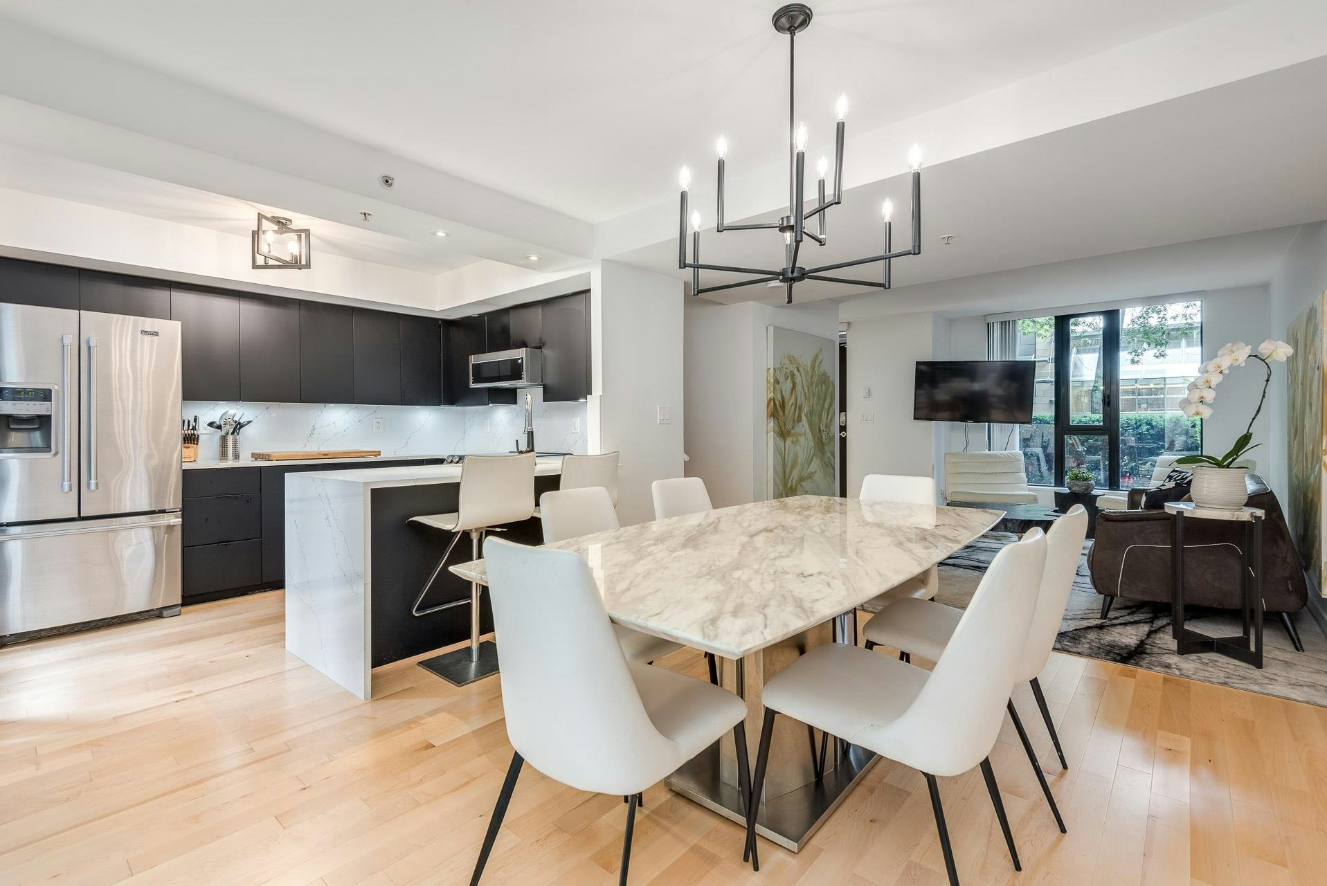 973 Mainland Street, Vancouver, BC, V6B 1T2