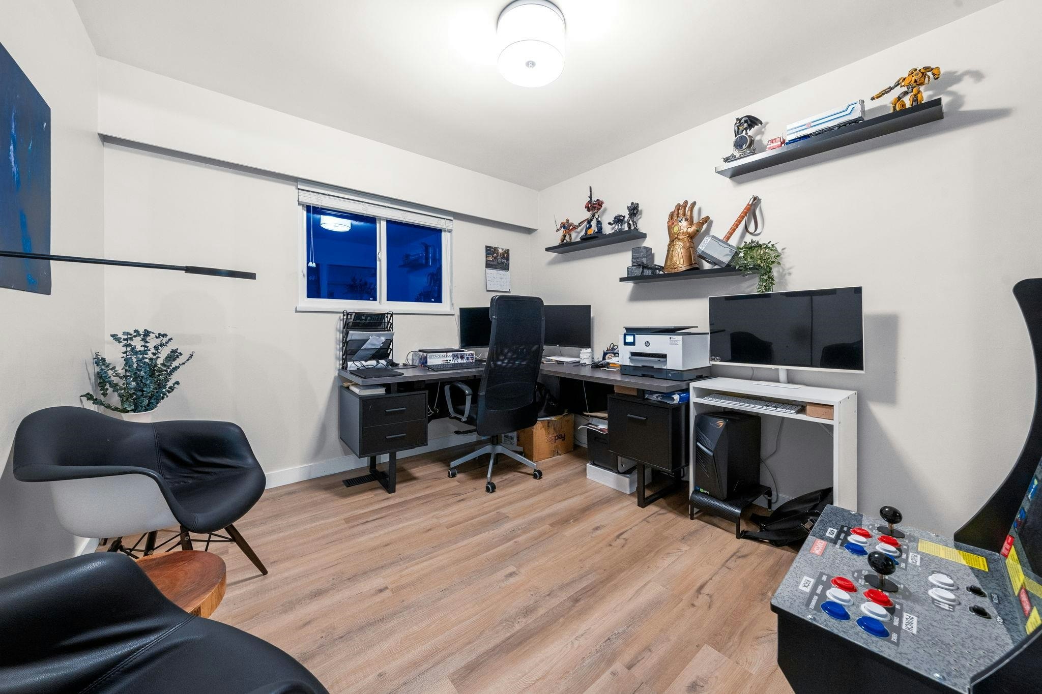 2131 Fraserview Drive, Vancouver, BC, V5P 2N2 - 29