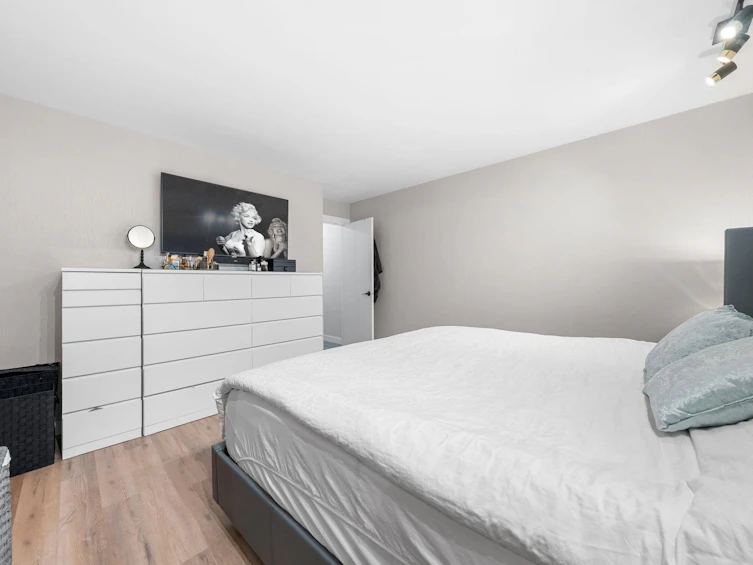 2131 Fraserview Drive, Vancouver, BC, V5P 2N2 - 27
