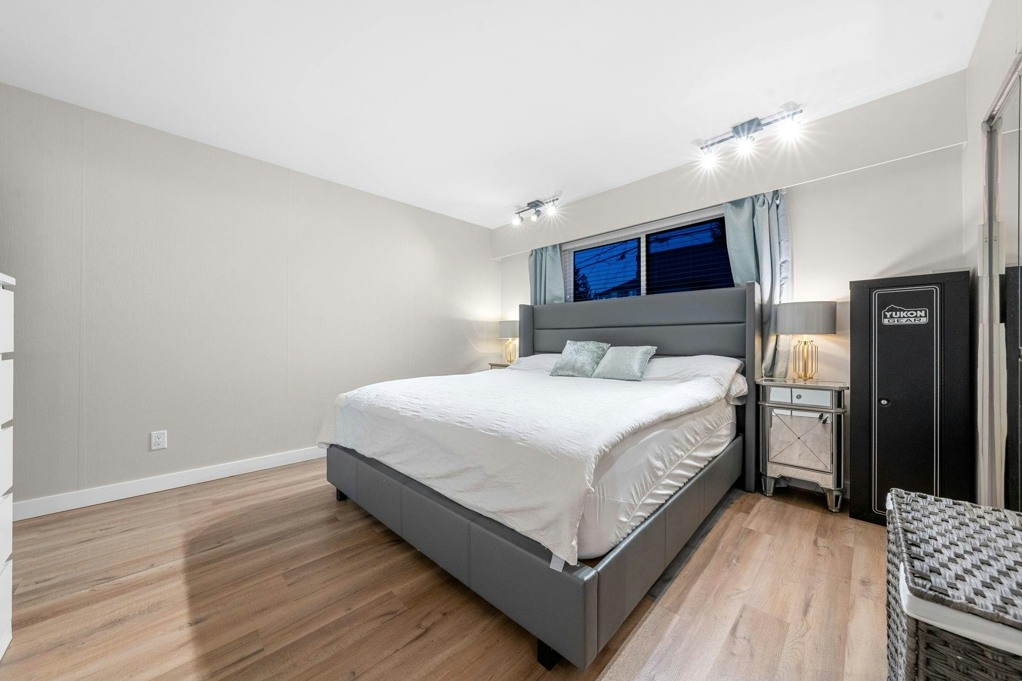 2131 Fraserview Drive, Vancouver, BC, V5P 2N2 - 23