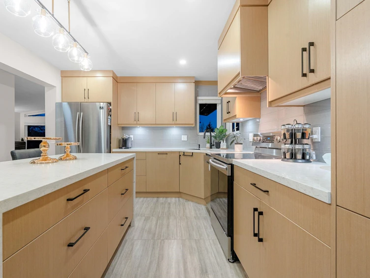2131 Fraserview Drive, Vancouver, BC, V5P 2N2 - 16