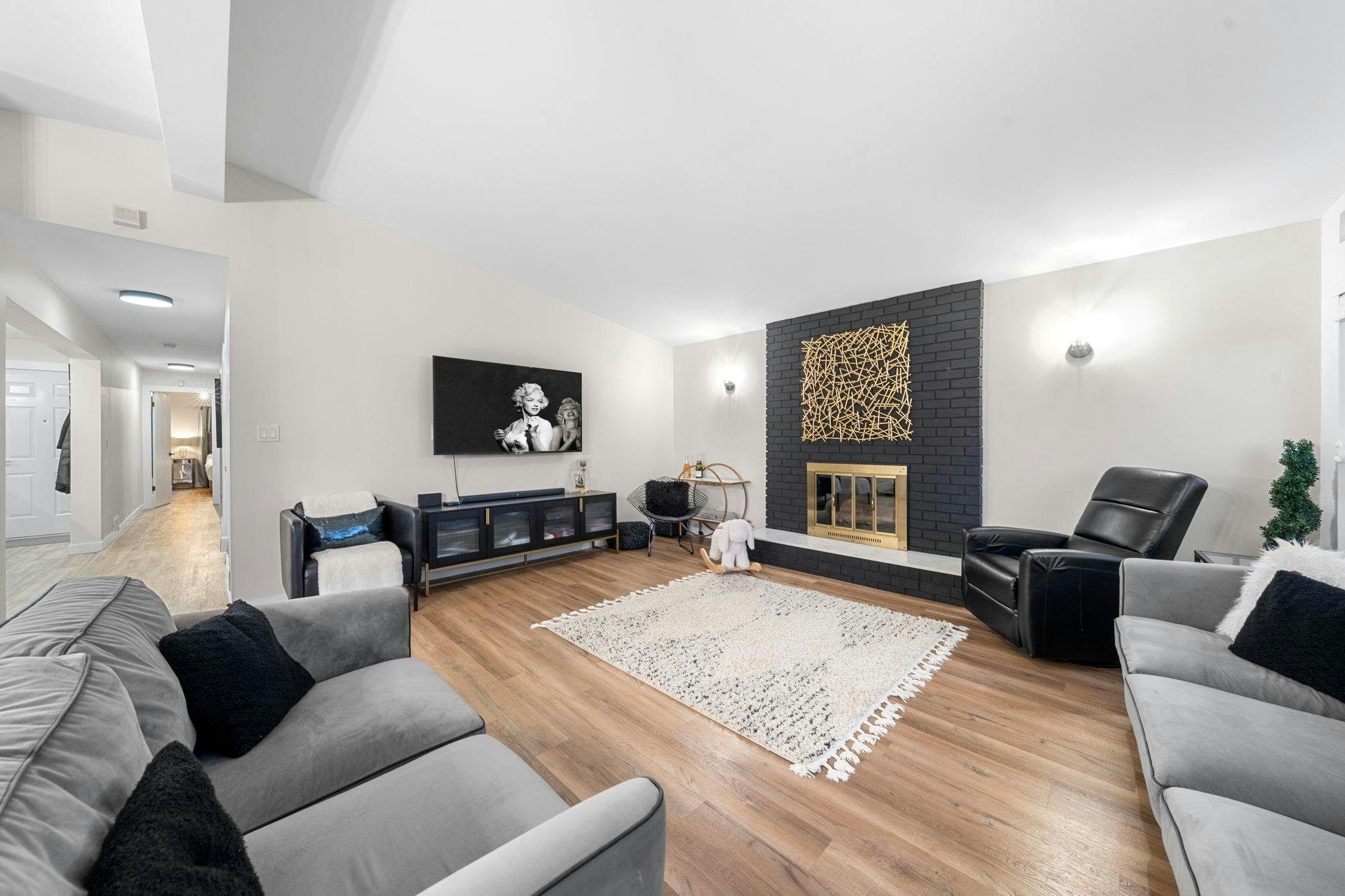 2131 Fraserview Drive, Vancouver, BC, V5P 2N2 - 6