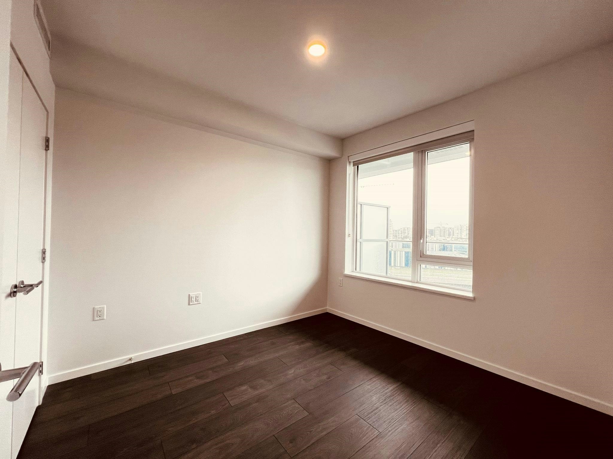 727-6808 Minoru Boulevard - 4