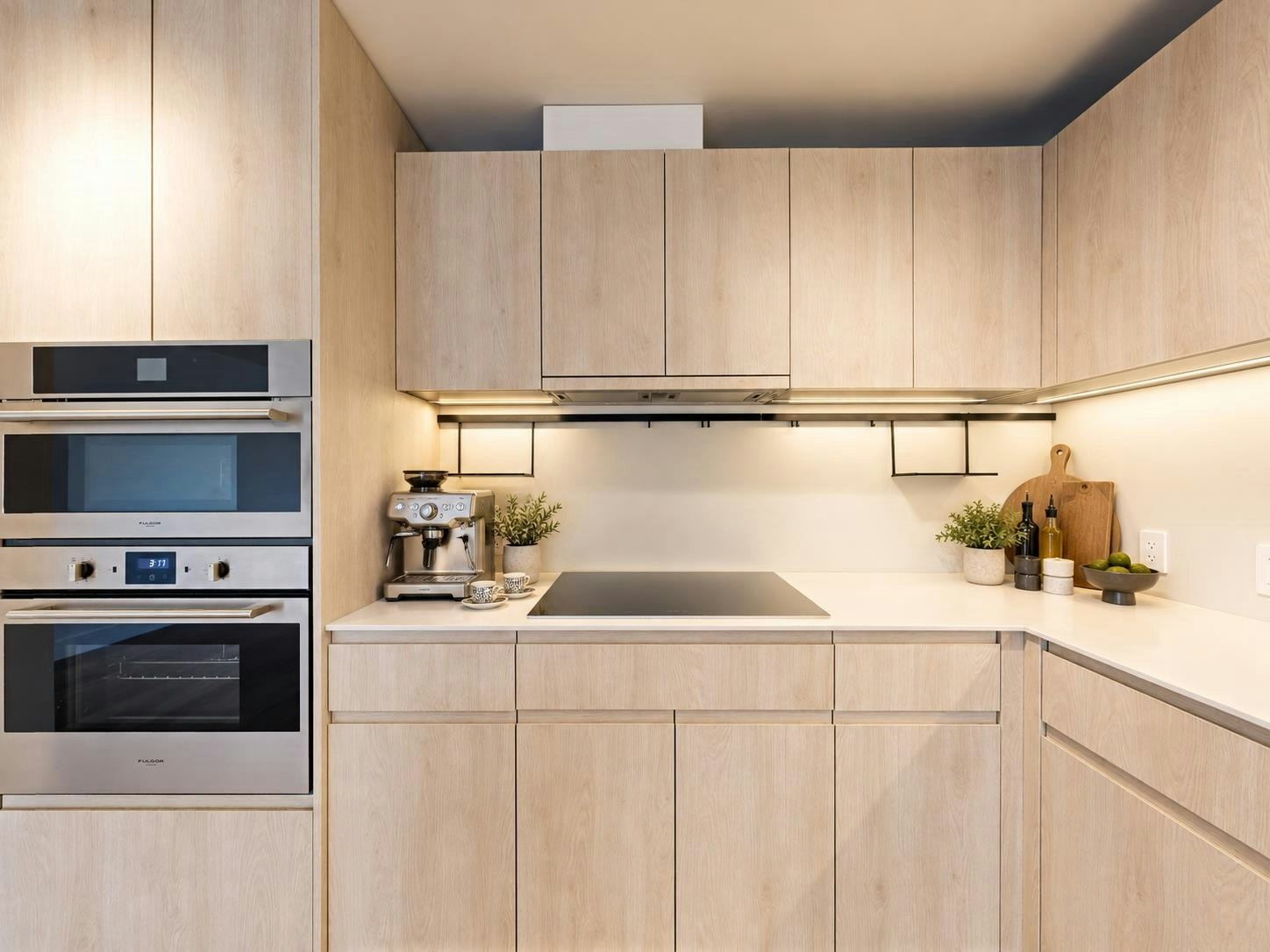 3930 Dumfries Street, Vancouver, BC, V5N 0J1 - 7