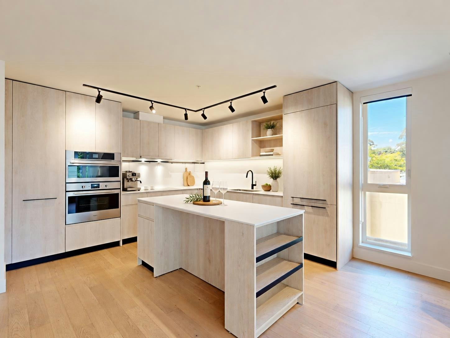 3930 Dumfries Street, Vancouver, BC, V5N 0J1 - 4