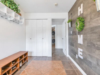 9247 214 Street - 4