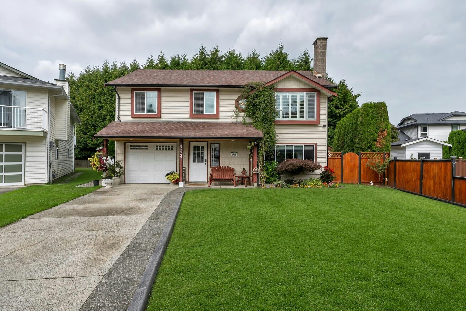 9247 214 Street - 2