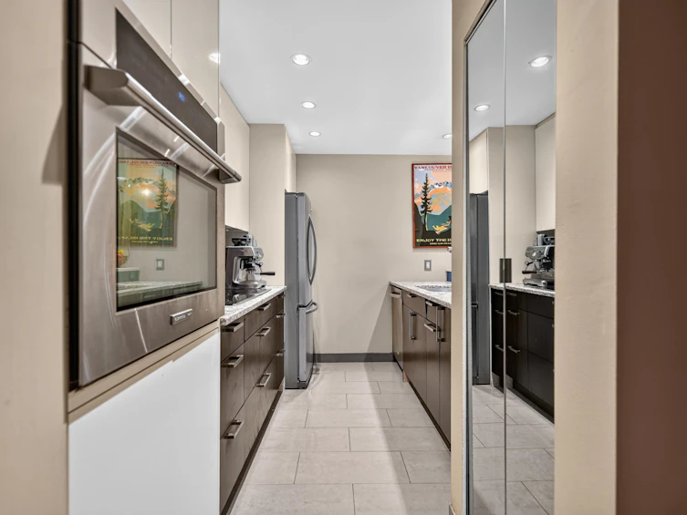 202-936 Bute Street, Vancouver, BC, V6E 1Y8 - 10