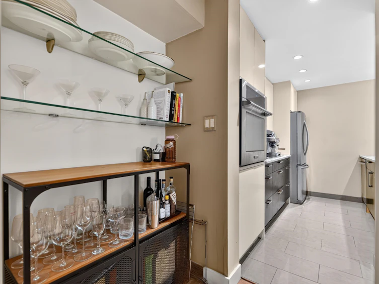 202-936 Bute Street, Vancouver, BC, V6E 1Y8 - 11