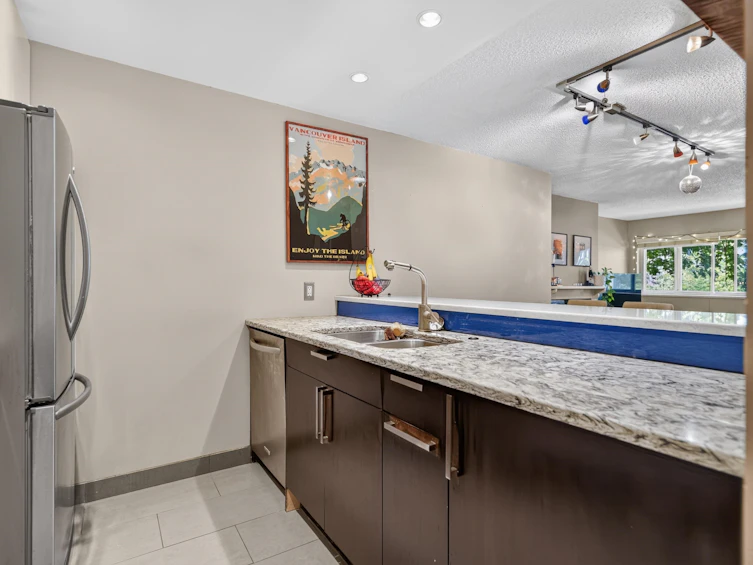 202-936 Bute Street, Vancouver, BC, V6E 1Y8 - 9