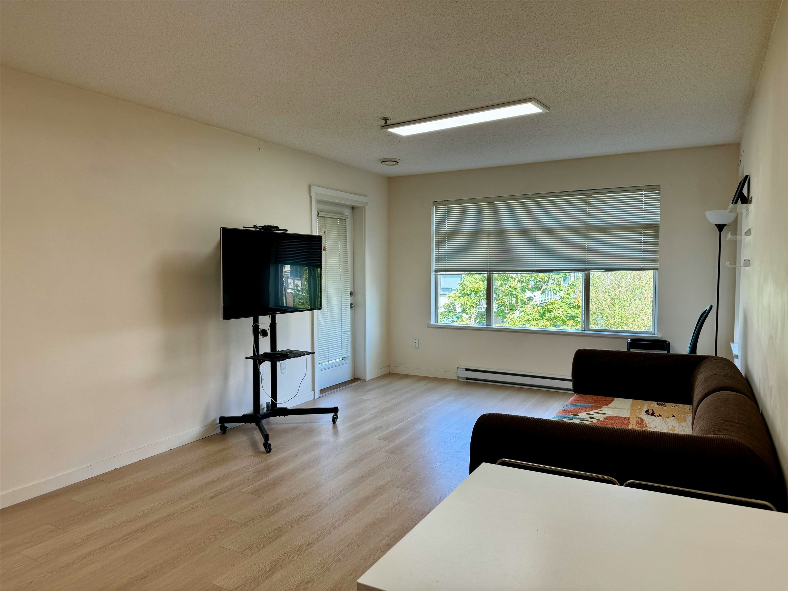 330-9288 Odlin Road, Richmond, BC, V6X 0C3 - 5