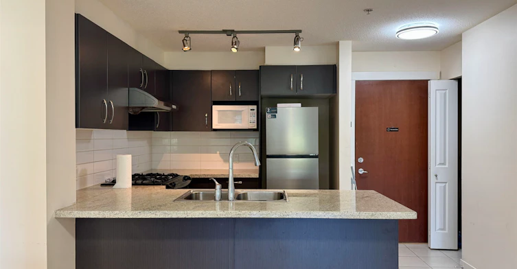 330-9288 Odlin Road, Richmond, BC, V6X 0C3 - 2