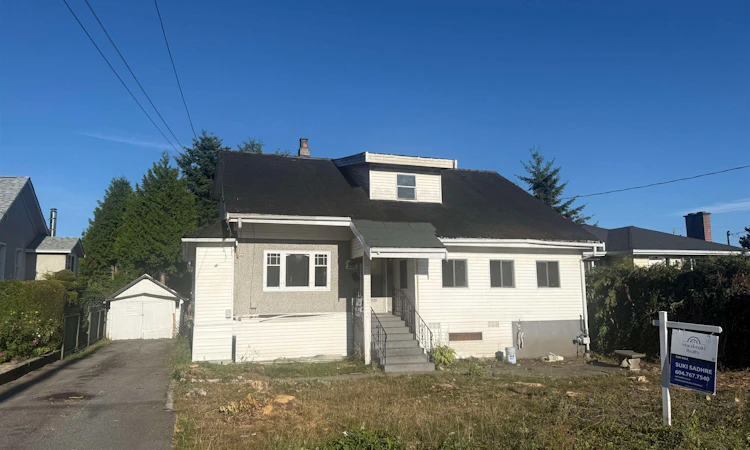220 Devoy Street