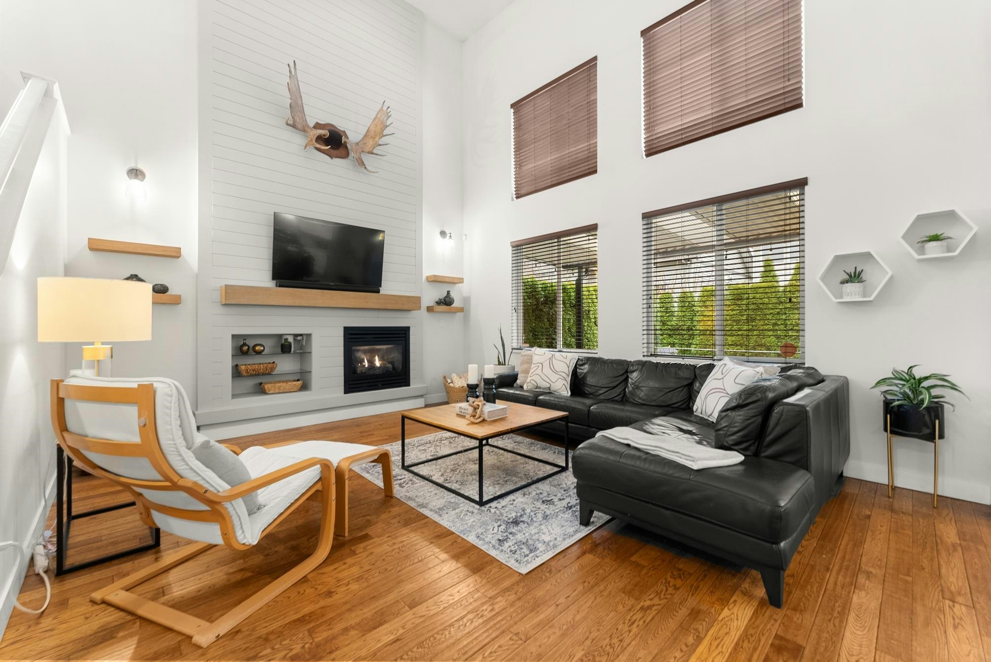 14918 59 Avenue, Surrey, BC, V3S 3W8