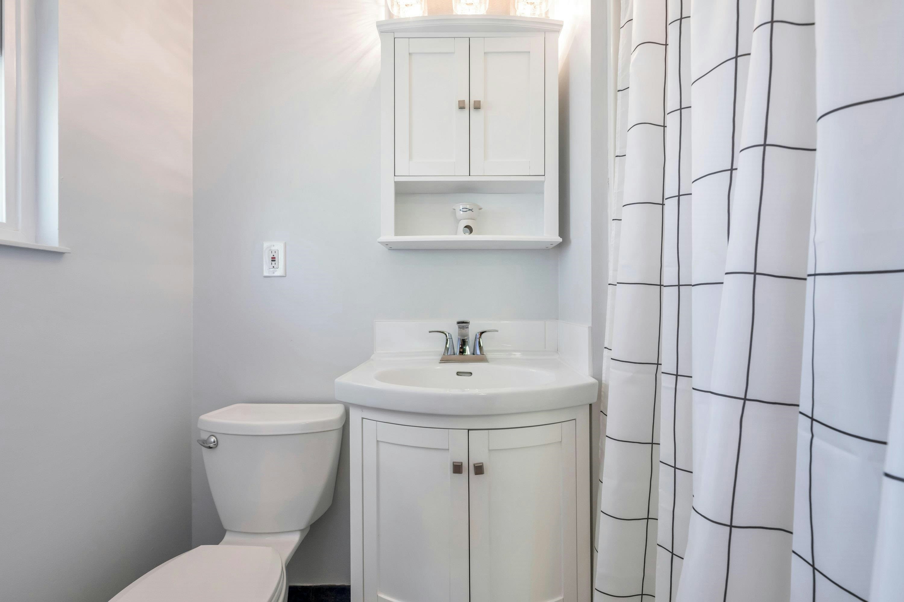 871 Kent Street, Surrey, BC, V4B 4S7 - 16
