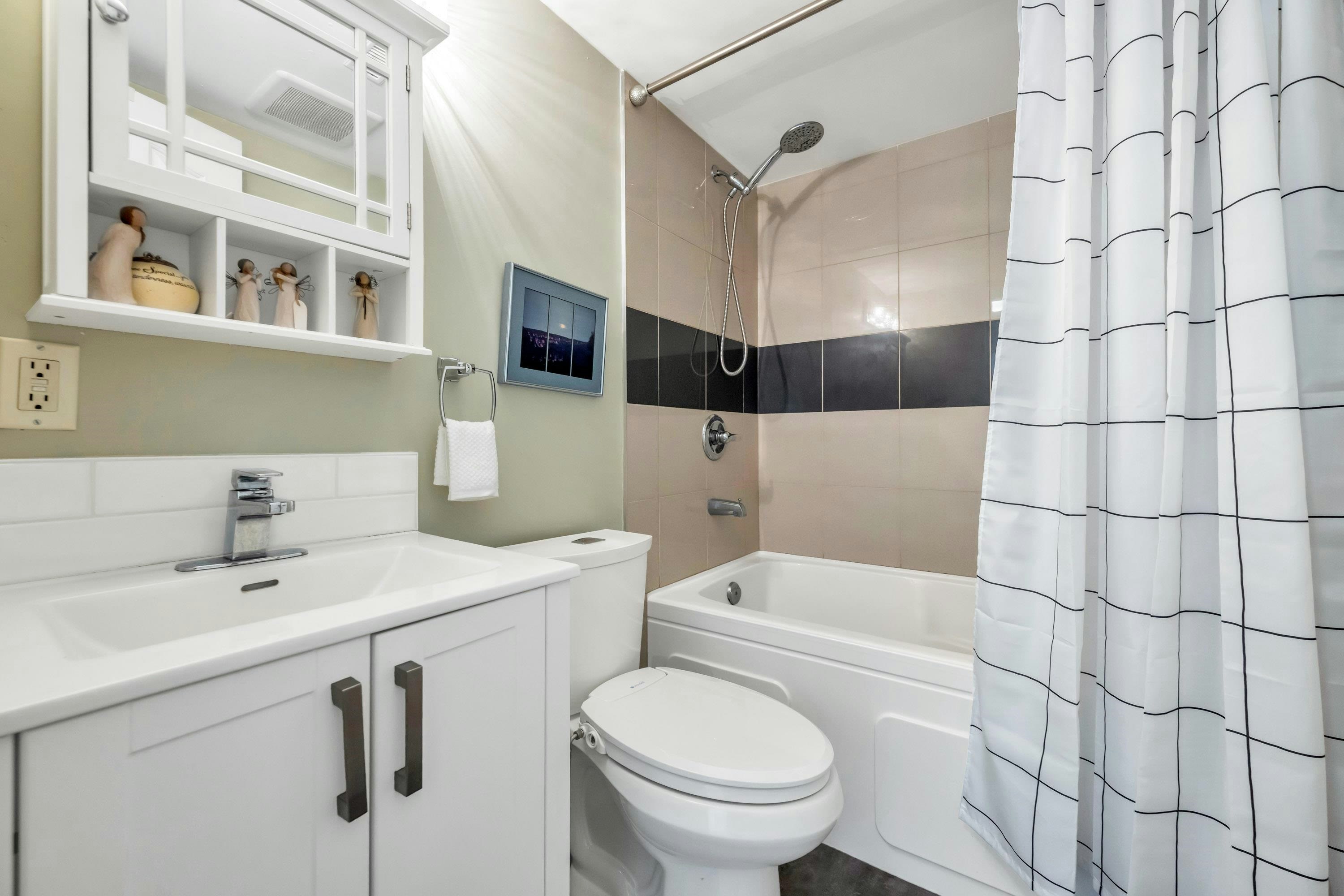 871 Kent Street, Surrey, BC, V4B 4S7 - 29