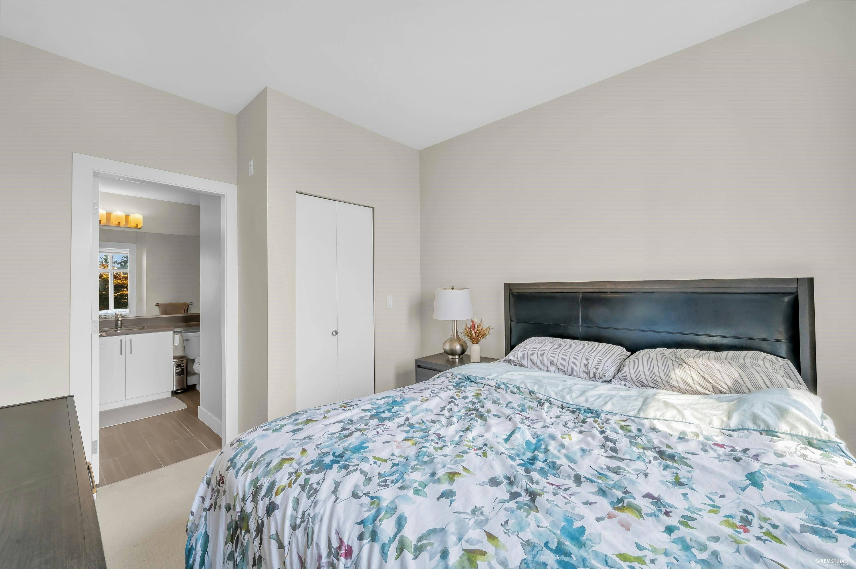 2201-963 Charland Avenue, Coquitlam, BC, V3K 0E2 - 7