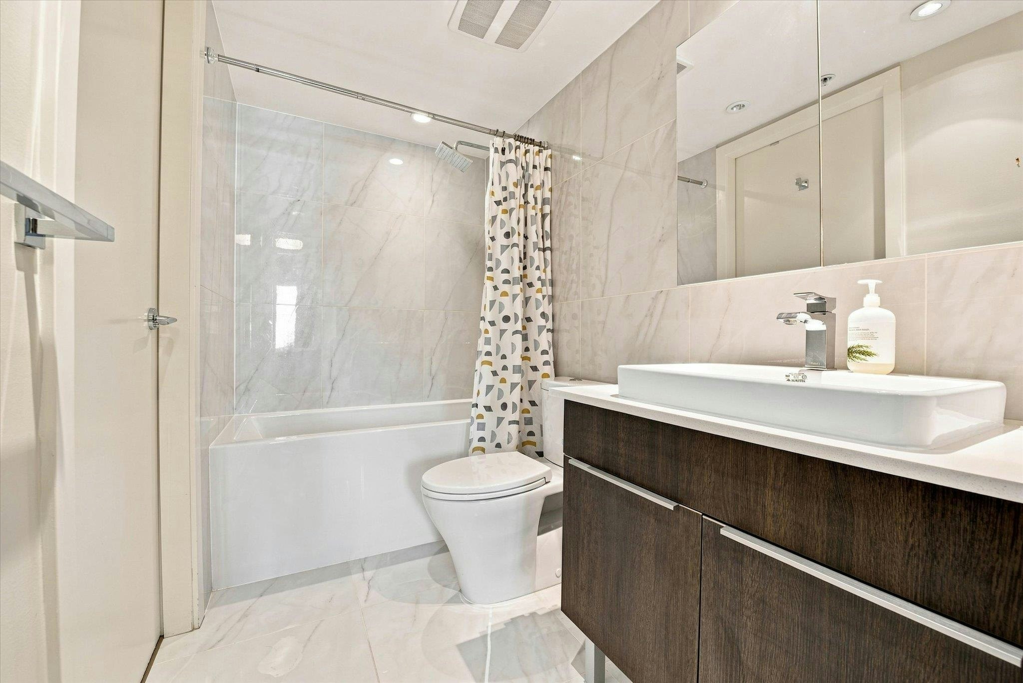 323-1588 E Hastings Street, Vancouver, BC, V5L 0B8 - 24