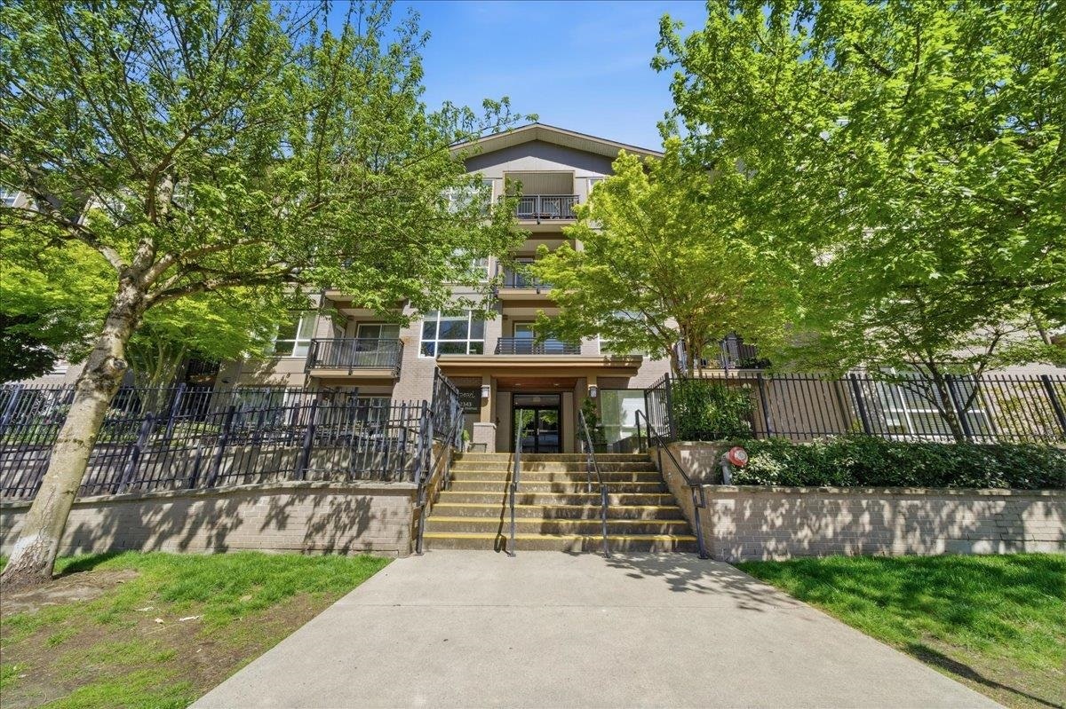 319-2343 Atkins Avenue, Port Coquitlam, BC, V3C 1Y7