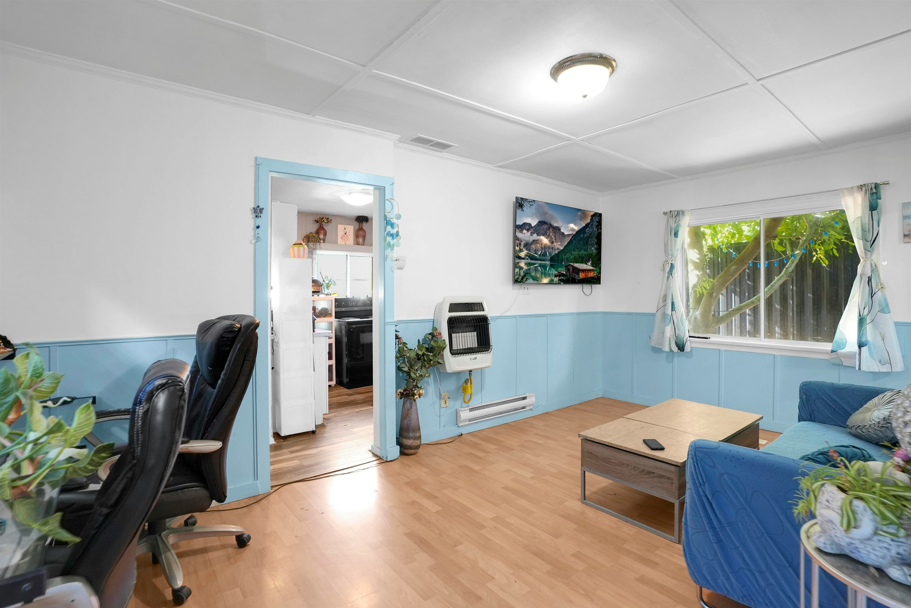 942 Lee Street, Surrey, BC, V4B 4N8 - 4
