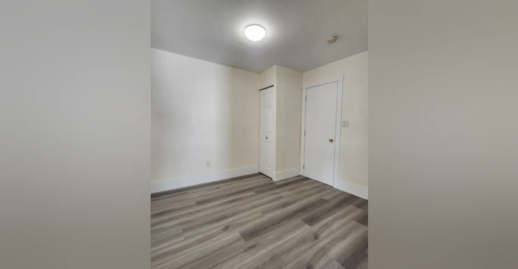 Upper-1535 Blaine Avenue, Burnaby, BC, V5A 2L9 - 7