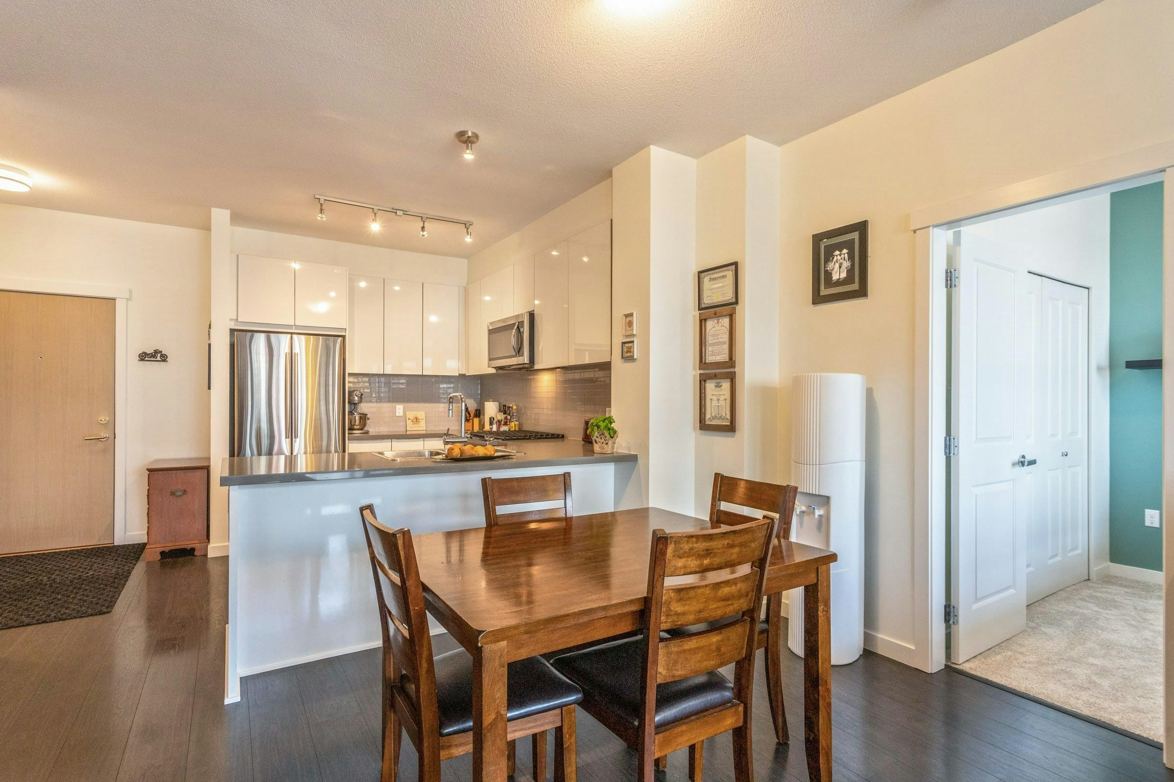 502-609 Cottonwood Avenue, Coquitlam, BC, V3J 0H2 - 10