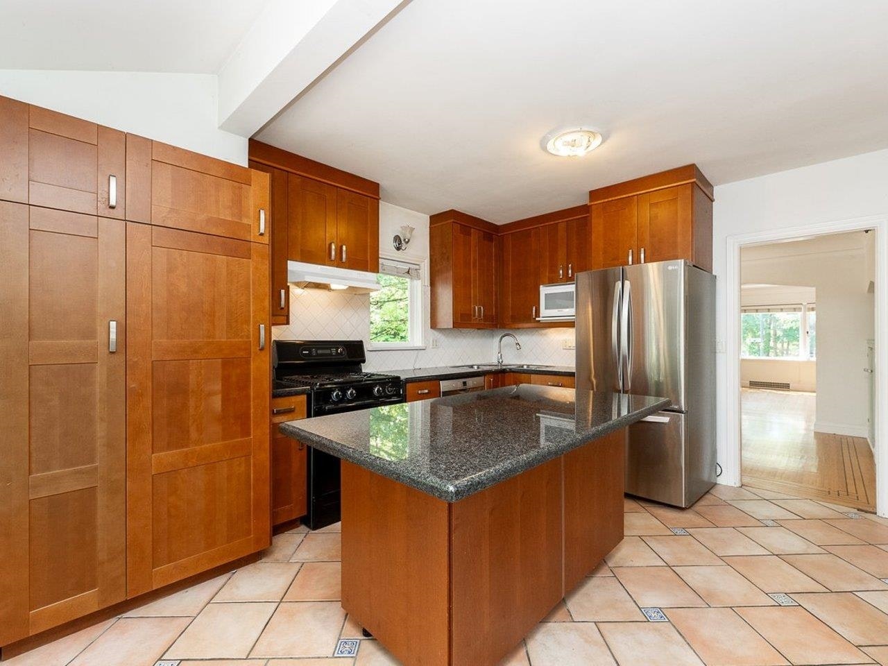 2903 W 42nd Avenue, Vancouver, BC, V6N 3G8 - 9