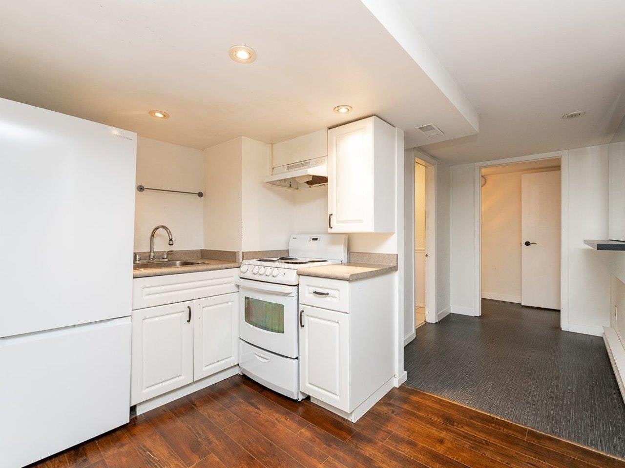 2903 W 42nd Avenue, Vancouver, BC, V6N 3G8 - 27