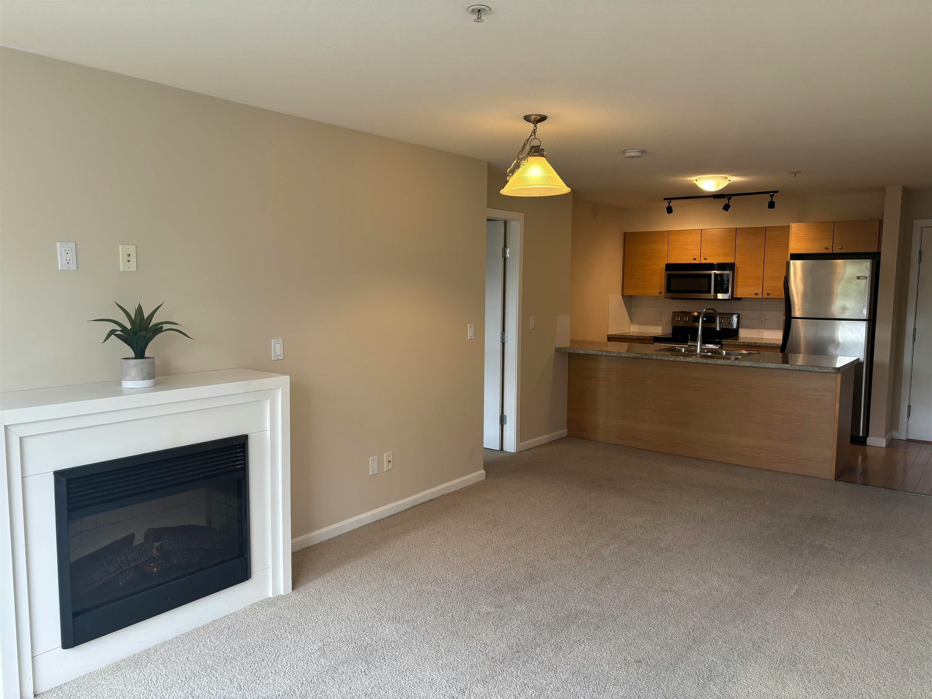 312-6815 188 Street, Surrey, BC, V4N 0Z8 - 11