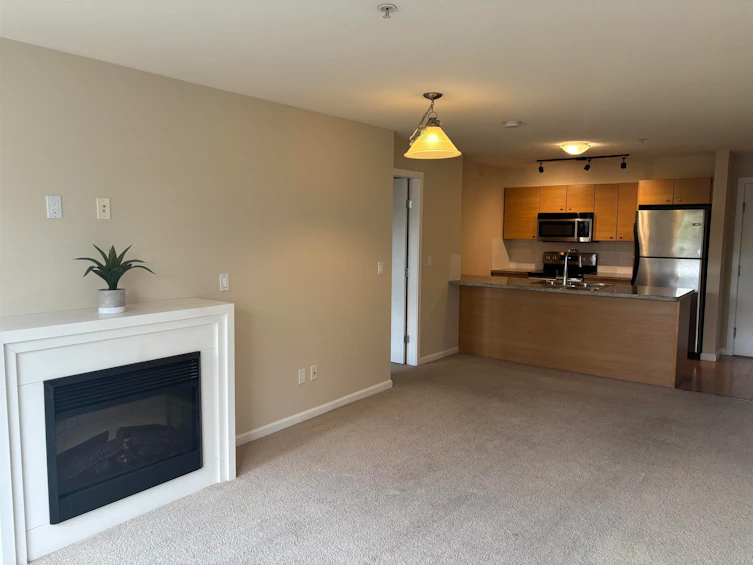 312-6815 188 Street, Surrey, BC, V4N 0Z8 - 11